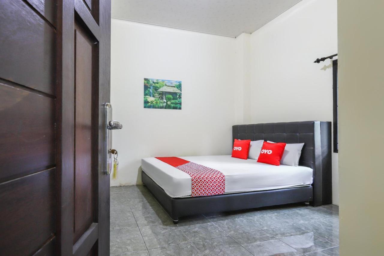Hotel Oyo 3830 Dfarys Gh Syariah Balikpapan  Exterior foto